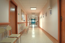 hospital-484848__180